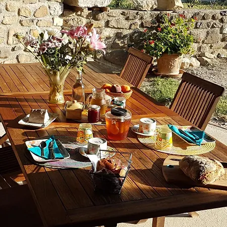Bed and Breakfast L'Attrape Reve Saint-Vincent-de-Barres Exterior foto